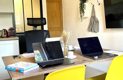 Marly-le-Roi Apartamento | Estudio renovado, Marly-le-Roi: Trabajo y familia