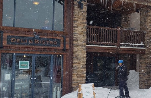 Big White Ski Resort Condominio | Studio In The Best Location At Big White Ski Resort