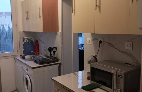 Gennevilliers Apartamento | Studio in the center of Gennevilliers village