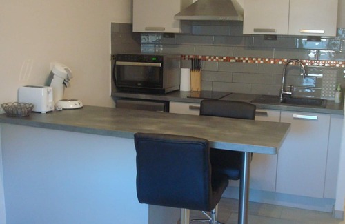 Vic-sur-Cere Apartamento | STUDIO IN THE HEART OF GREEN COUNTRY