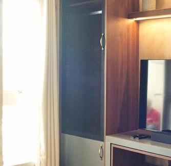 Laurel Apartamento | Studio in Twin Lakes Tagaytay