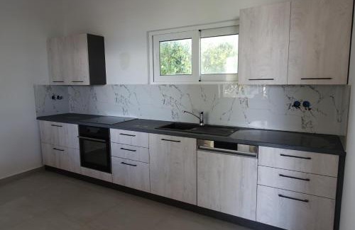 Troizinia Apartamento | Studio in Villa in Kalloni direkt am Meer