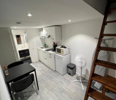 Joinville-le-Pont Apartamento | Studio indépendant plein pied avec mezzanine
