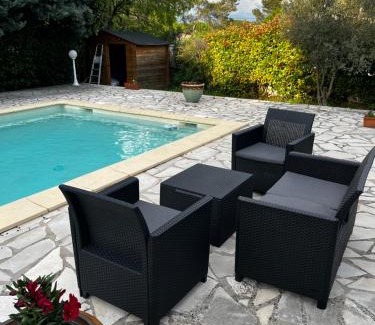 Quartier des Espesses Apartamento | Studio indépendant calme pas loin du centre