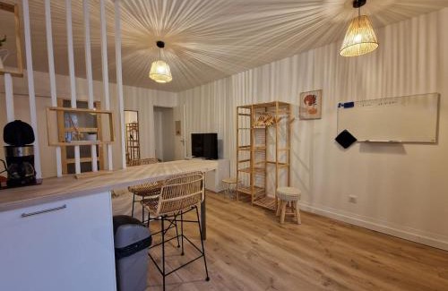 Saint-Fons Apartamento | Studio Intime & Chaleureux - Terrasse privative - Lyon Sud