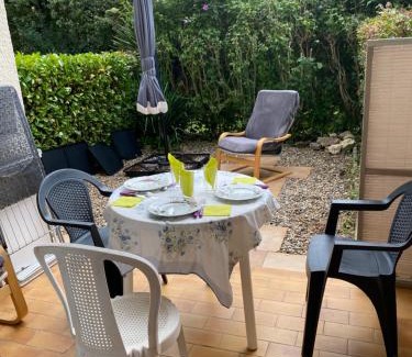 Barbotan-les-Thermes Apartamento | Studio jardin RDC 900 m des Thermes!