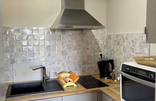 Brison-Saint-Innocent Apartamento | Estudio-Baño con bañera-La dent du chat
