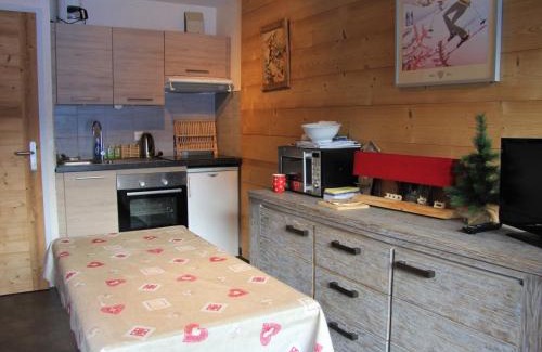 La Clusaz Apartamento | Studio La Clusaz, 1 pièce, 4 personnes - FR-1-459-153