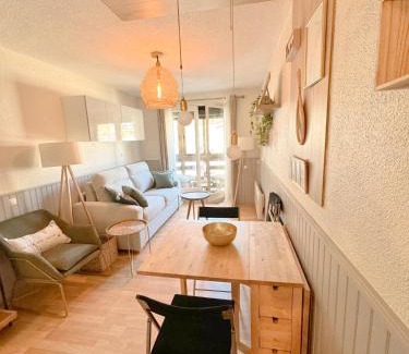 Pyrenees 2000 Apartamento | STUDIO LA POULE AU POT pieds des pistes font Romeu Pyrénées 2000