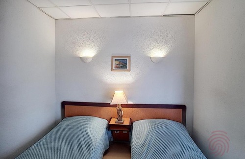 Lamalou-les-Bains Apartamento | Studio Lamalou-les-Bains, 1 pièce, 2 personnes - FR-1-451-52