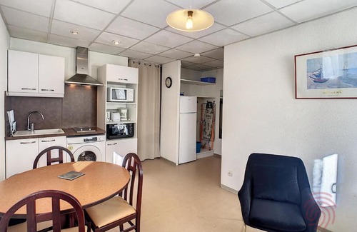 Lamalou-les-Bains Apartamento | Studio Lamalou-les-Bains, 1 pièce, 2 personnes - FR-1-451-73