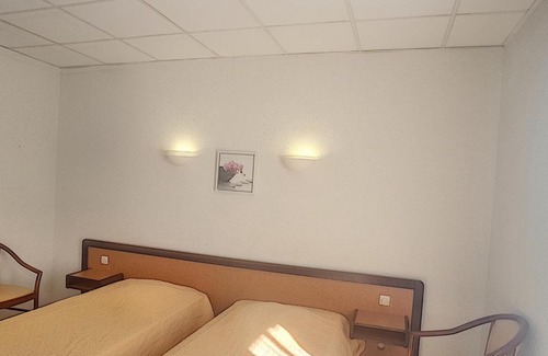 Lamalou-les-Bains Apartamento | Studio Lamalou-les-Bains, 1 pièce, 2 personnes - FR-1-451-81