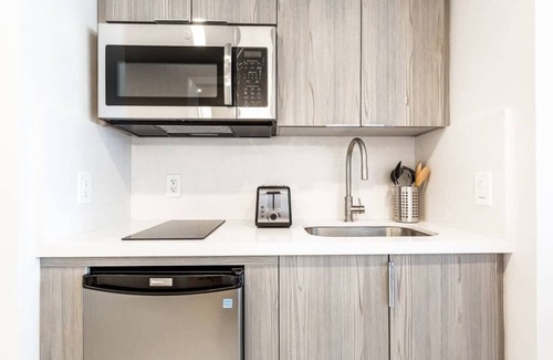 Coconut Grove Apartamento | Estudio, vista al mar, cocina americana. PARQUE GRATUITO / PISCINA / GIMNASIO