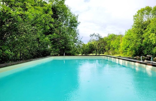 Sahorre Apartamento | Estudio El «1», una estancia en un parque verde al pie del Monte Canigou.