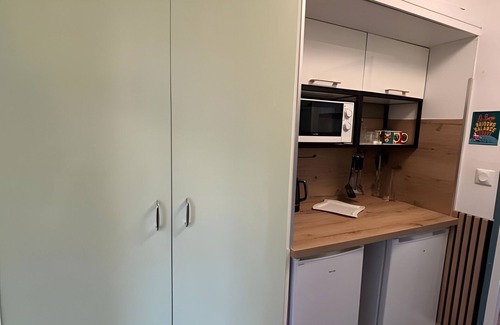 Saint-Etienne-en-Devoluy Apartamento | Studio 'Le 28' with Mountain View, Balcony and Wi-Fi