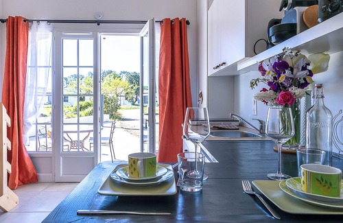 Le Fenouiller Apartamento | Estudio Apartamento 'Le De Château Trompette' con Wi-Fi