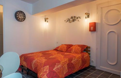 Saint-Denis-de-l'Hotel Apartamento | Studio Le Ligérien