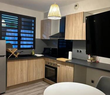 Sainte-Clotilde Apartamento | Studio le Zéphyr Ste Clotilde