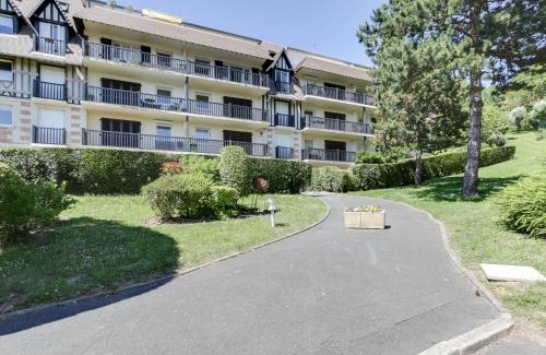 Blonville-sur-Mer Apartamento | Studio Les Corniches du Mont Canisy-3 by Interhome