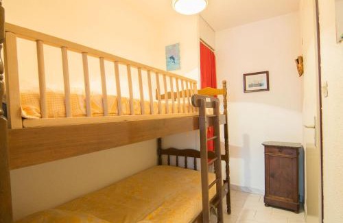 La Petite Motte Apartamento | Studio Les Cyprianes-6 by Interhome