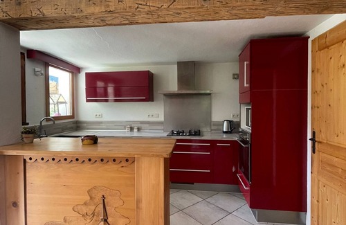 Pralognan-la-Vanoise Apartamento | Studio les Bieux in a mountain chalet