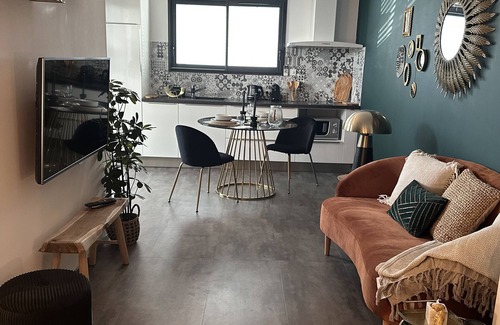 Gaillac Apartamento | Studio « Linstant Présent » Balnéothérapie