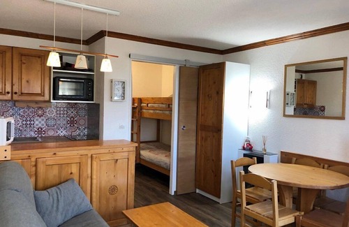 Eclose-Ouest Apartamento | STUDIO + LIVING ROOM ALPE D'HUEZ QUARTIER PASSEAUX
