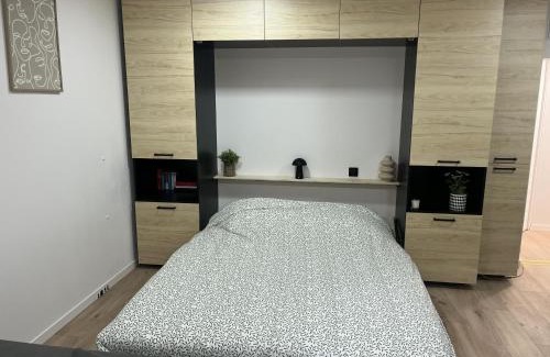 Vesoul Apartamento | Studio LOUNA