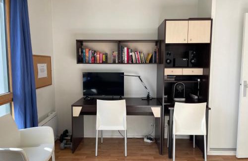 Rueil-Malmaison Apartamento | Studio lumineux 10 min à La Défense 2