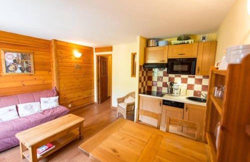 La Salle-les-Alpes Apartamento | Studio lumineux 4 pers., balcon sud, pieds des pistes - Serre Chevalier - FR-1-330F-120