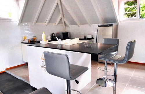 Baillif Apartamento | Studio lumineux avec vue sur la mer à Baillif – 45 m² + Terrasse