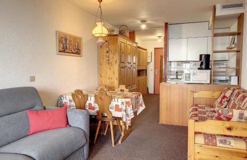 La Rosiere Apartamento | Studio lumineux près des pistes avec balcon, WiFi gratuit, et accès facile aux commerces - FR-1-275-155