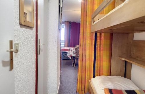 La Rosiere Apartamento | Studio lumineux près des pistes avec balcon, WiFi gratuit, et accès facile aux commerces - FR-1-275-155