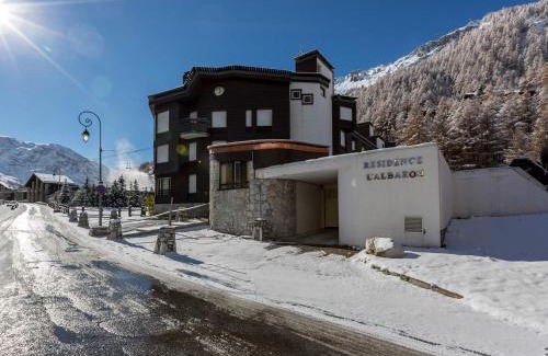 Val-d'Isere Apartamento | Studio lumineux proche pistes, centre et comprenant Wifi - FR-1-694-152