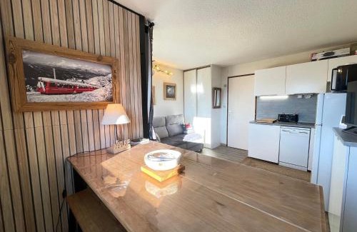 Notre-Dame-de-Bellecombe Apartamento | Studio moderne proche commodités avec parking privatif - FR-1-505-222