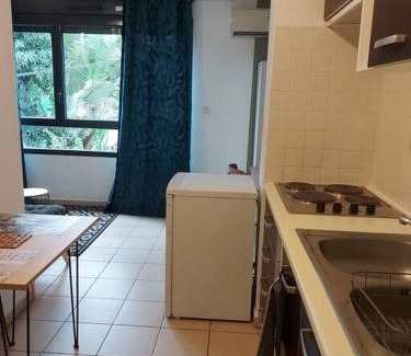 Saint-Denis Apartamento | Studio Macadamia