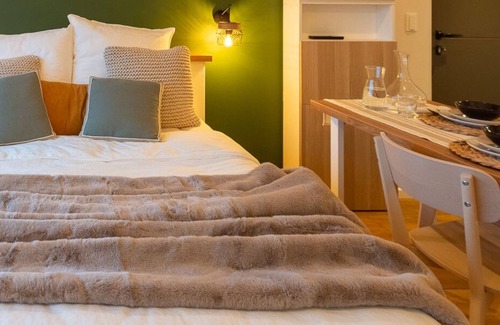 Bagneux Casa | Studio Mansart - 5 min from M4 Lucie Aubrac