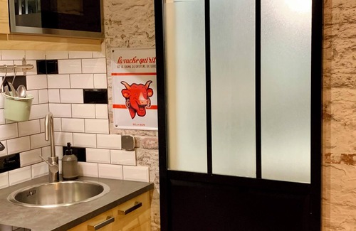 Dole Apartamento | ★Studio Marguerite Cow★ Coeur center ville Wifi fiber - Netflix - fully equipped!