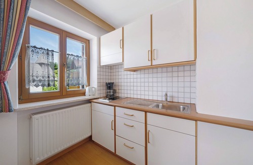 Salonetto Apartamento | Apartamento "Meran" con vistas a la montaña, Wi-Fi, balcón y jardín