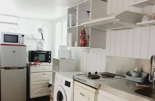 La Ferte-Gaucher Apartamento | Studio Meublé Avec Piscine