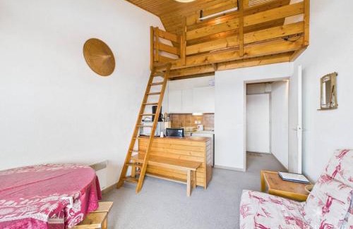 La Rosiere Apartamento | Studio mezzanine cosy, balcon plein sud, quartier calme, proche pistes et commerces, navette gratuite - FR-1-398-554