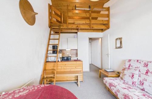 La Rosiere Apartamento | Studio mezzanine cosy, balcon plein sud, quartier calme, proche pistes et commerces, navette gratuite - FR-1-398-554