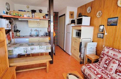 Saint-Michel-de-Chaillol Apartamento | Studio Montagne 5 pers. - Terrasse Sud - Proche Commerces et Activités - FR-1-393-5