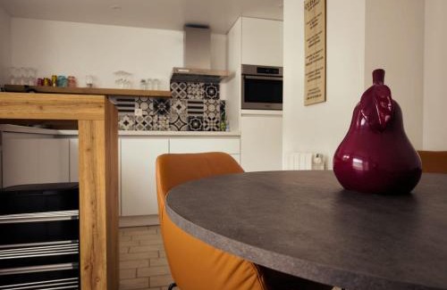 Riviere Apartamento | Studio moderne à proximité des 7 Meuses