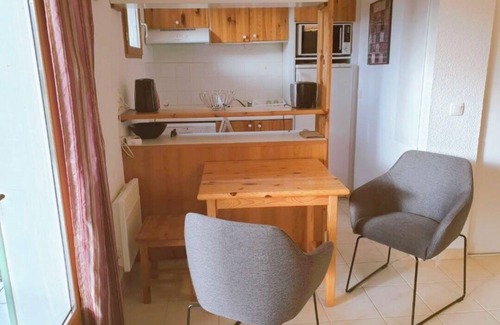 Montbrun-les-Bains Condominio | Studio Montbrun-les-Bains, Le Hameau des Sources, village view and Mont Ventoux
