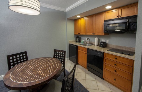 Orange Lake Apartamento | Impresionante ubicación! Estudio cerca de Disney World y LEGOLAND, piscinas en el lugar