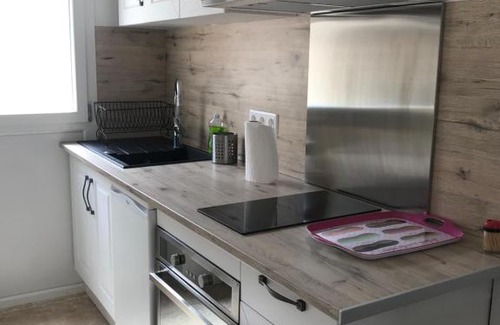 Sorgues Apartamento | Studio neuf, équipé