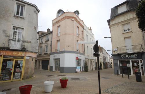 Cholet Apartamento | Studio NOTRE-DAME 3 cœur de ville