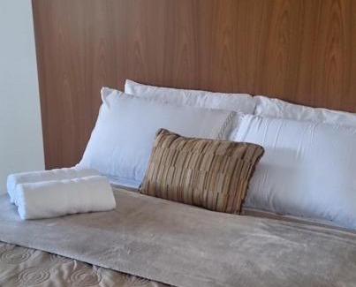 Fabricas Apartamento | Studio novo com ambiente acolhedor