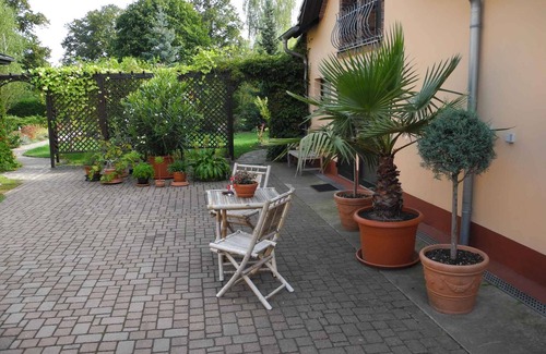 Laasow Apartamento | Apartamento vacacional en el borde del bosque "Spreewald"